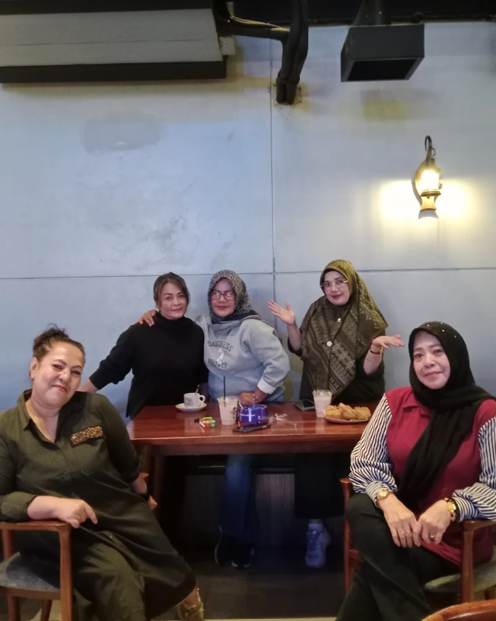 Review by Yanti Anwar